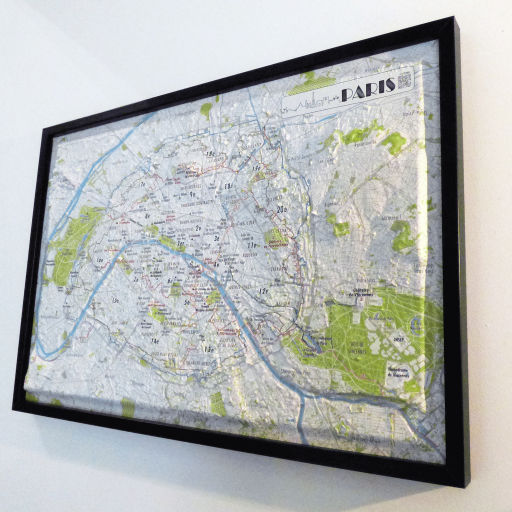 PARIS en relief